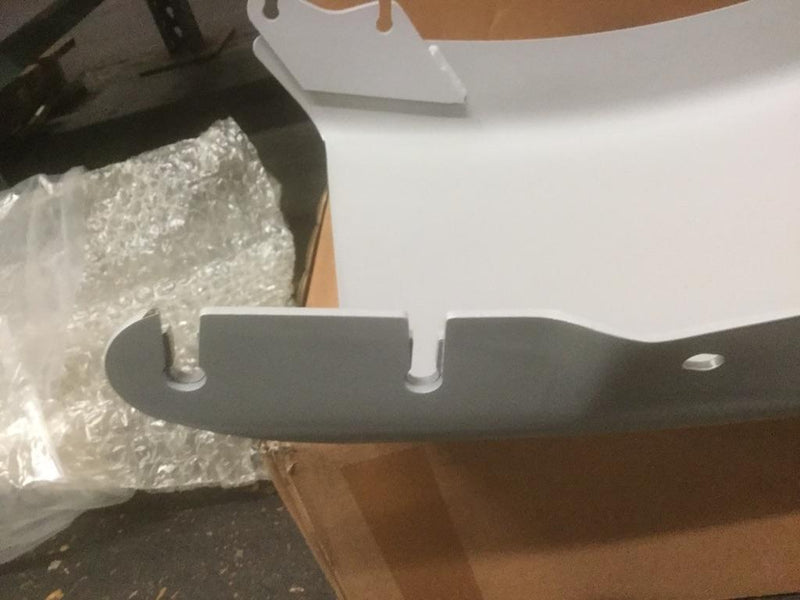 FREIGHTLINER M2 106 BUMPER END