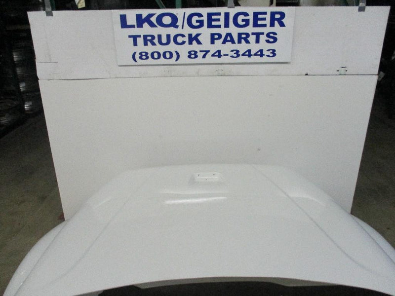 FREIGHTLINER M2 106 HOOD