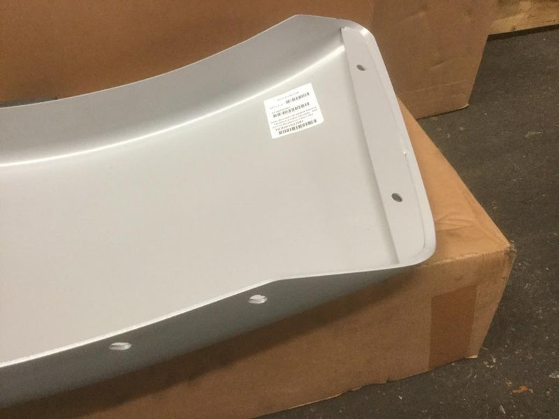 FREIGHTLINER M2 106 BUMPER END