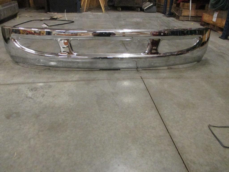 INTERNATIONAL 4300 BUMPER ASSEMBLY FRONT